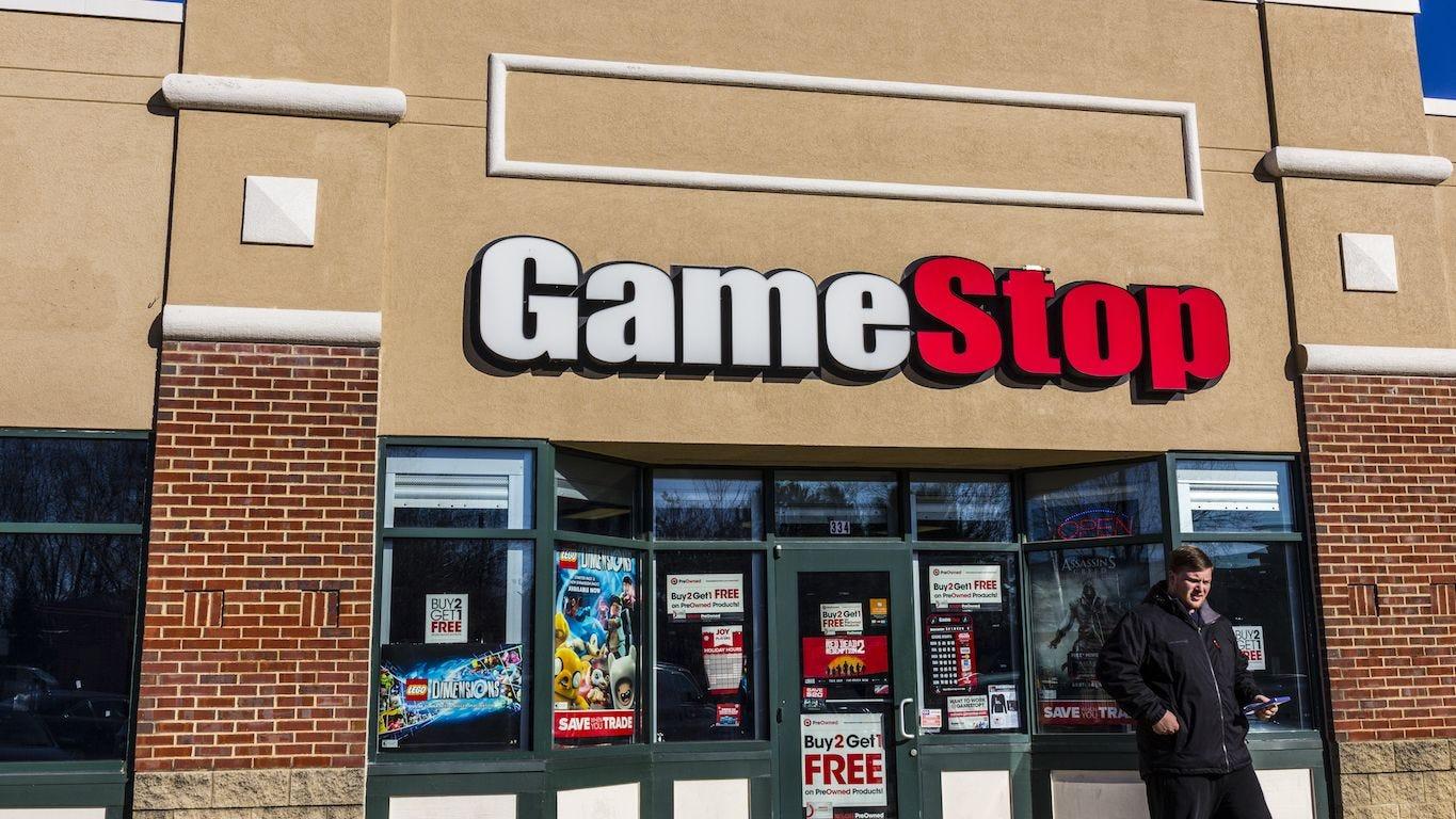 GameStop Case