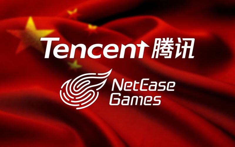 Çin bayrağı üzerinde Tencent ve NetEase logoları