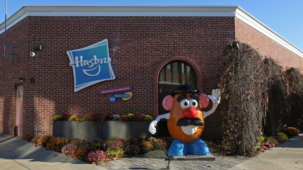 Hasbro merkez ofisi ve Oyuncak Hikayesi karakteri