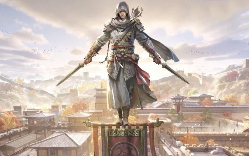 Assassin's Creed Codename Jade's main charachter posing menacingly with Assassin knives out