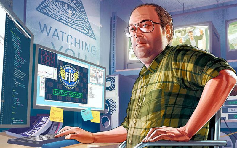 GTA V's Lester Crest sitting in front of a PC, hacking an agency
