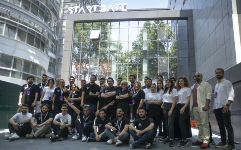 Startgate Ekibi Toplu Halde