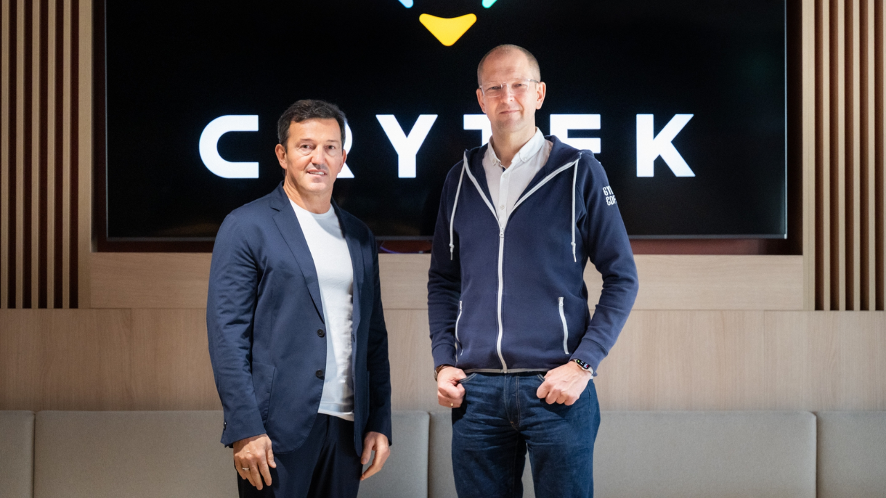 Photo of Avni Yerli and Hannes Seifert at Crytek's office in Frankfurt